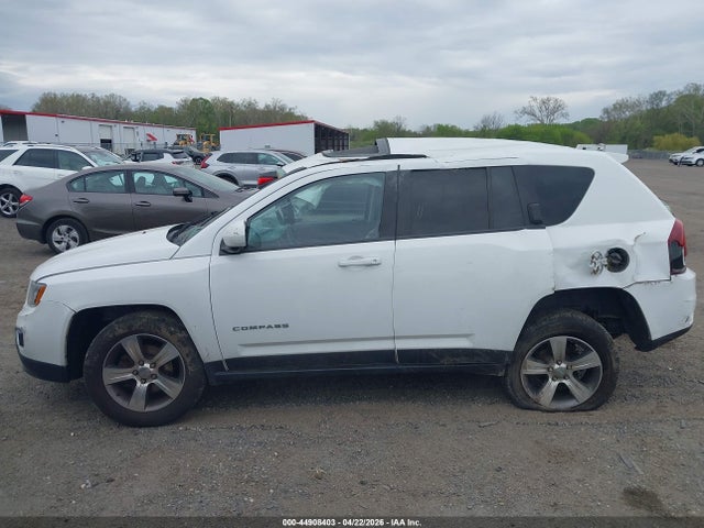 2017 Jeep Compass High Altitude 4x4 მანქანა იყიდება აუქციონზე, vin: 1C4NJDEB2HD175651, აუქციონის ნომერი: 44908403
