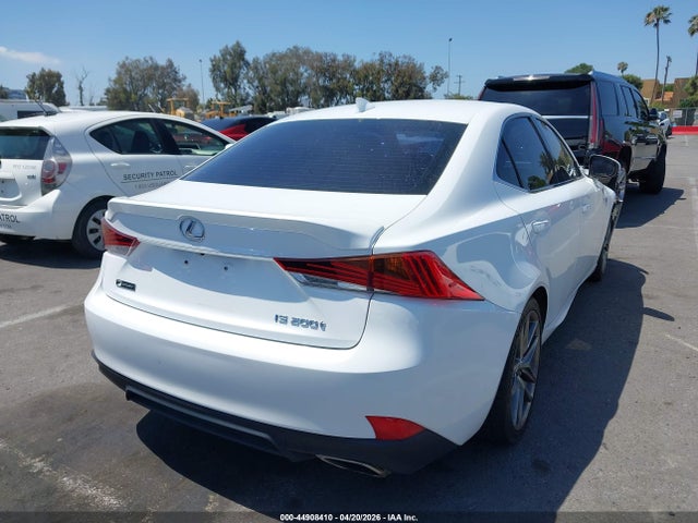 Lexus IS 200T 2017 JTHBA1D24H5052638 Image 4