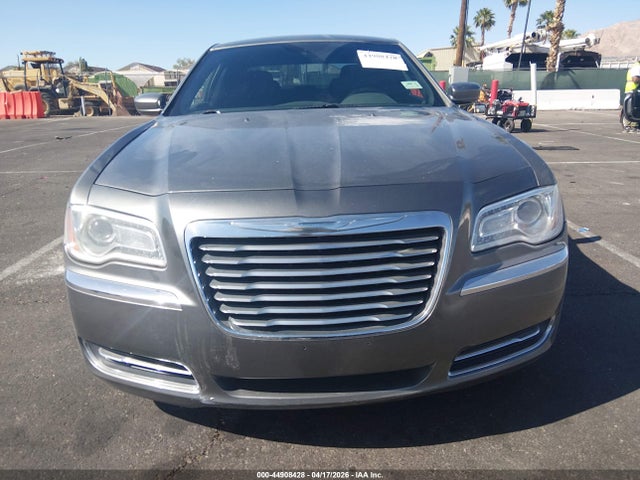 44908428 :رقم المزاد ، 2C3CCAAG4CH116523 vin ، 2012 Chrysler 300 مزاد بيع