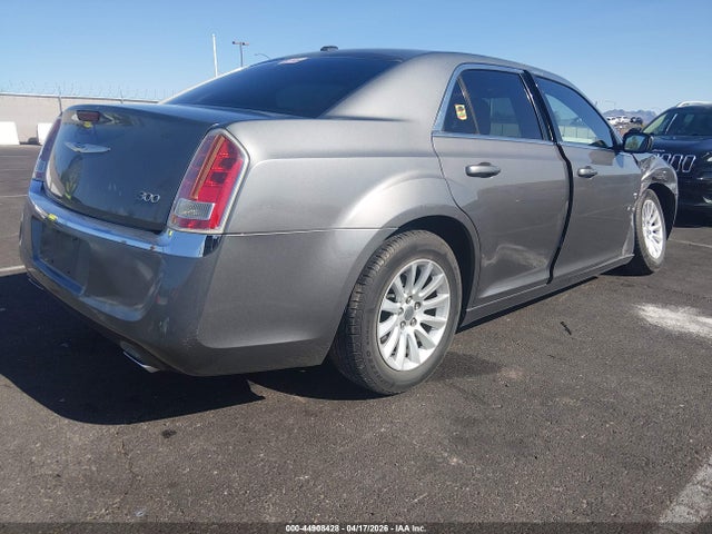 44908428 :رقم المزاد ، 2C3CCAAG4CH116523 vin ، 2012 Chrysler 300 مزاد بيع