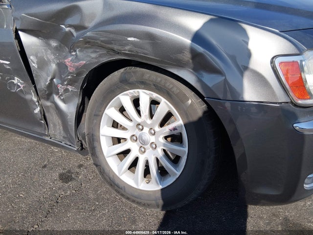 44908428 :رقم المزاد ، 2C3CCAAG4CH116523 vin ، 2012 Chrysler 300 مزاد بيع