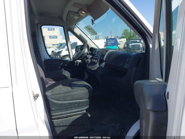 Продажа на аукционе авто 2016 Ram Promaster 2500 Window Van High Roof, vin: 3C6TRVPG2GE109250, номер лота: 44908440