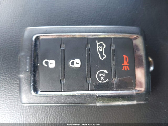 44908444 :رقم المزاد ، 1C4RJKBGXM8185093 vin ، 2021 Jeep Grand Cherokee L Limited 4x4 مزاد بيع