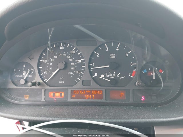 2003 Bmw 325i მანქანა იყიდება აუქციონზე, vin: WBAEV33463PD58254, აუქციონის ნომერი: 44908472