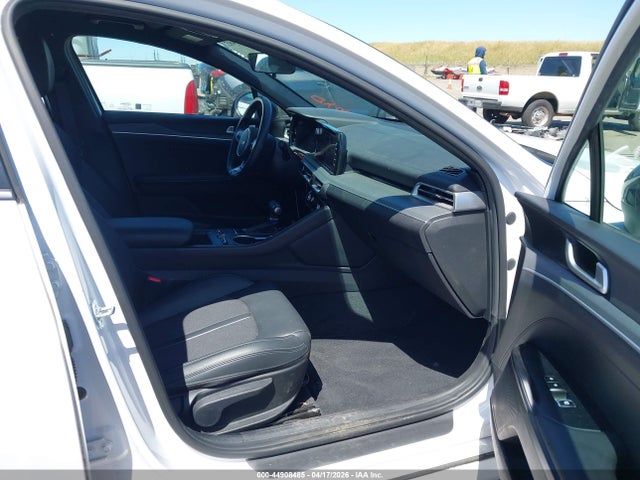 5XXG64J28RG228196 KIA K5 Gt-line
