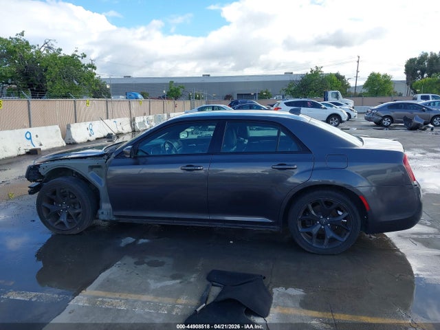 44908518 :رقم المزاد ، 2C3CCABG9MH528906 vin ، 2021 Chrysler 300 300s مزاد بيع
