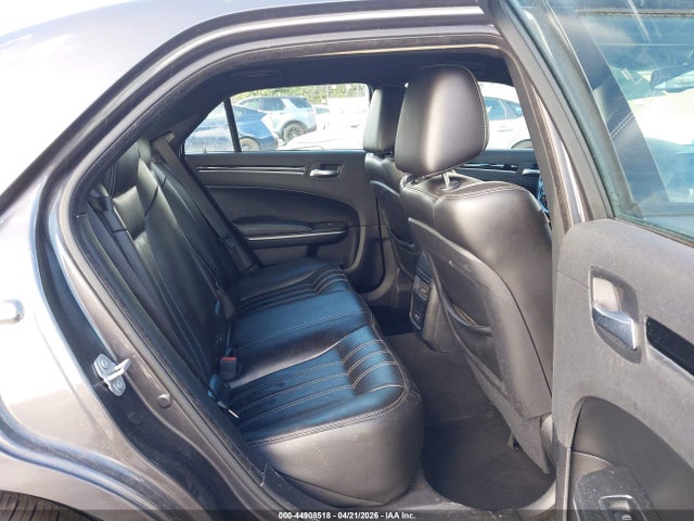 44908518 :رقم المزاد ، 2C3CCABG9MH528906 vin ، 2021 Chrysler 300 300s مزاد بيع
