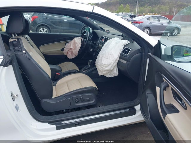 Продаж на аукціоні авто 2015 Volkswagen Eos Final Edition, vin: WVWFW8AH4FV005449, номер лоту: 44908540
