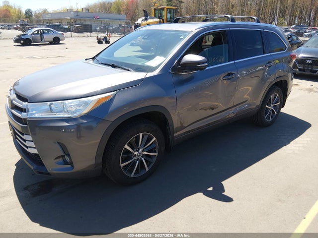2018 Toyota Highlander Xle მანქანა იყიდება აუქციონზე, vin: 5TDJZRFH9JS486897, აუქციონის ნომერი: 44908568