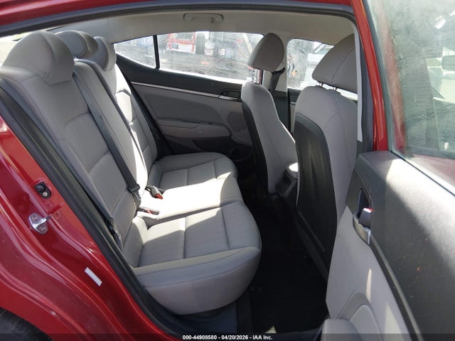 KMHD84LF2HU397194 Hyundai ELANTRA SE
