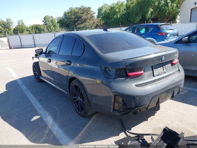 BMW 330e 2023 3MW39FF04P8D01199 Image 3