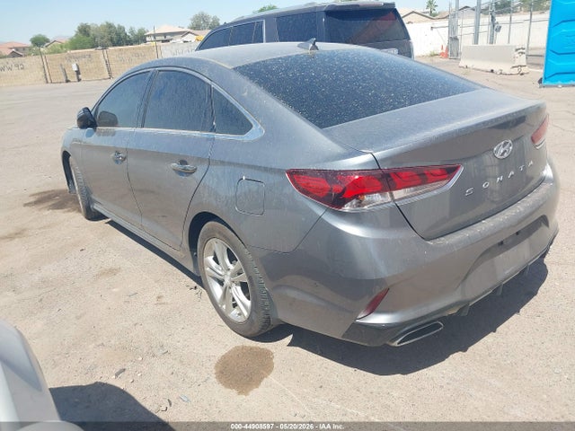 Продажа на аукционе авто 2019 Hyundai Sonata Sport, vin: 5NPE34AF3KH758430, номер лота: 44908597