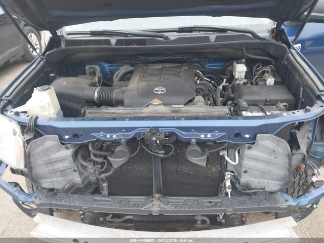 5TFUY5F12EX333466 Toyota Tundra Sr5 5.7l V8
