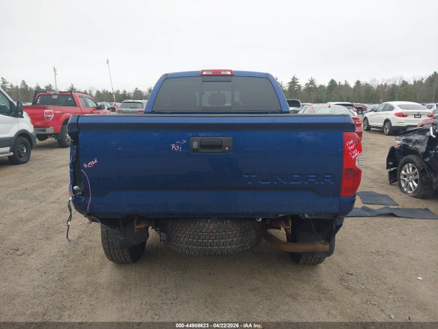 5TFUY5F12EX333466 Toyota Tundra Sr5 5.7l V8