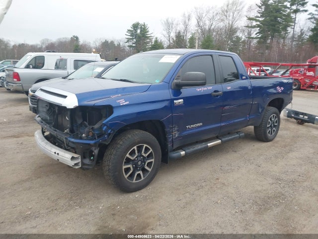 5TFUY5F12EX333466 Toyota Tundra Sr5 5.7l V8