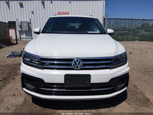 3VV4B7AX2LM034461 Volkswagen Tiguan 2.0t Sel Premium R-line