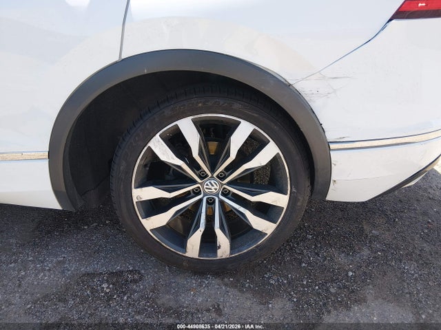 3VV4B7AX2LM034461 Volkswagen Tiguan 2.0t Sel Premium R-line