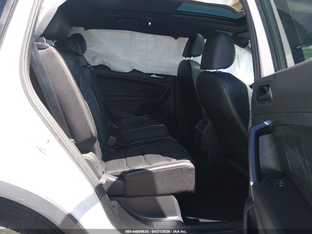 3VV4B7AX2LM034461 Volkswagen Tiguan 2.0t Sel Premium R-line