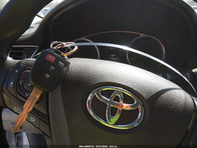 Aukcja sprzedaży 2017 Toyota Camry Le, vin: 4T1BF1FK1HU328131, numer aukcji: 44908735