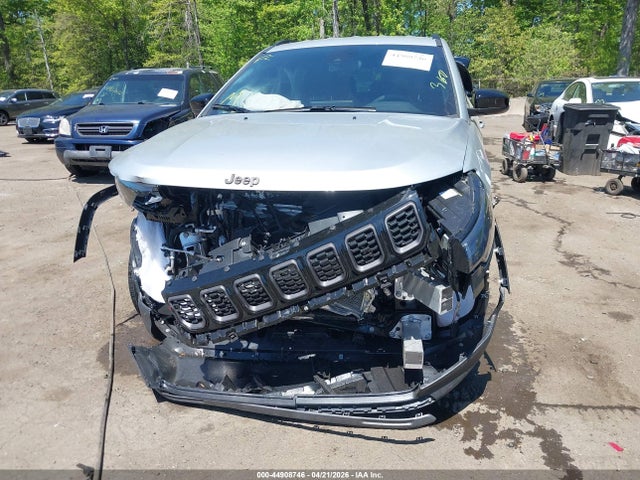 2026 Jeep Compass Latitude Altitude მანქანა იყიდება აუქციონზე, vin: 3C4NJDBN5TT169649, აუქციონის ნომერი: 44908746
