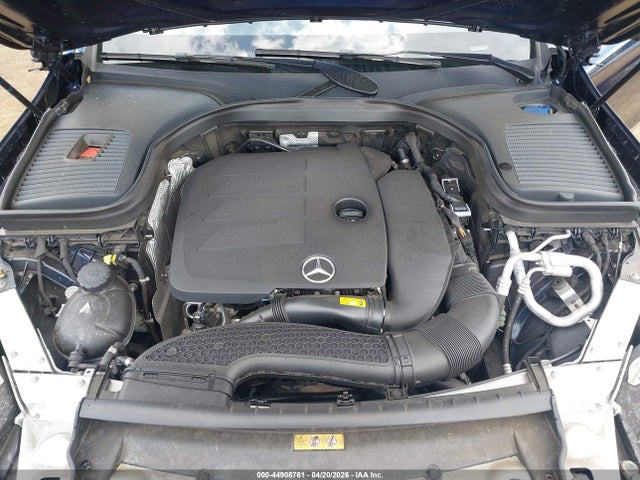 44908761 :رقم المزاد ، W1N0G8EB9MF916272 vin ، 2021 Mercedes-benz Glc 300 4matic Suv مزاد بيع