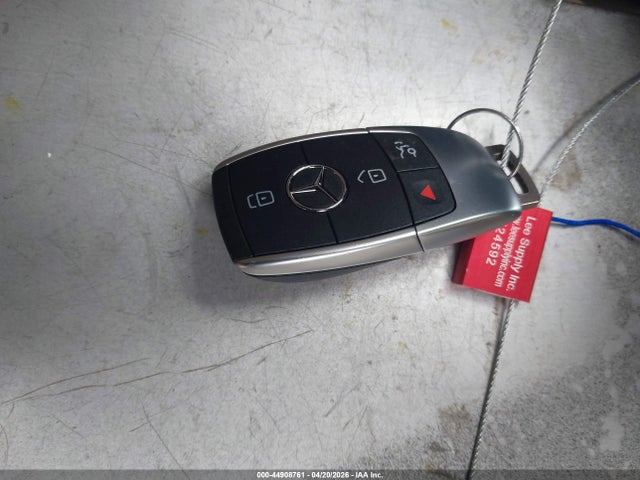 44908761 :رقم المزاد ، W1N0G8EB9MF916272 vin ، 2021 Mercedes-benz Glc 300 4matic Suv مزاد بيع