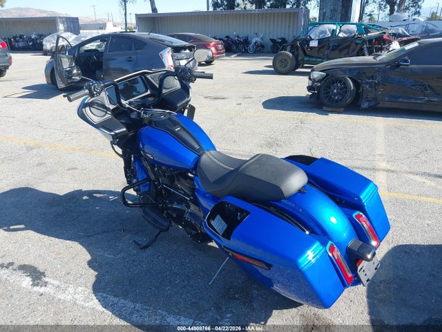 1HD1KH722RB663588 Harley-Davidson FLTRX