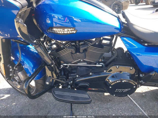 1HD1KH722RB663588 Harley-Davidson FLTRX