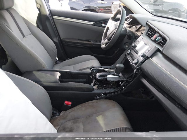 44908778 :رقم المزاد ، 19XFC2F56JE012890 vin ، 2018 Honda Civic Lx مزاد بيع