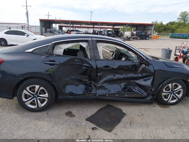 44908778 :رقم المزاد ، 19XFC2F56JE012890 vin ، 2018 Honda Civic Lx مزاد بيع