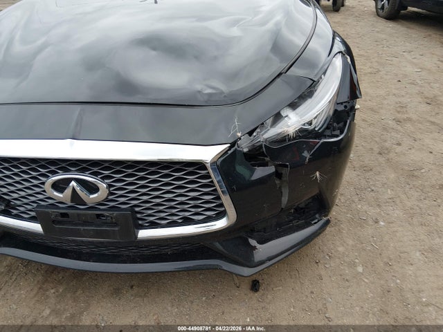 44908781 :رقم المزاد ، JN1EV7ELXJM392100 vin ، 2018 Infiniti Q60 3.0t Luxe مزاد بيع