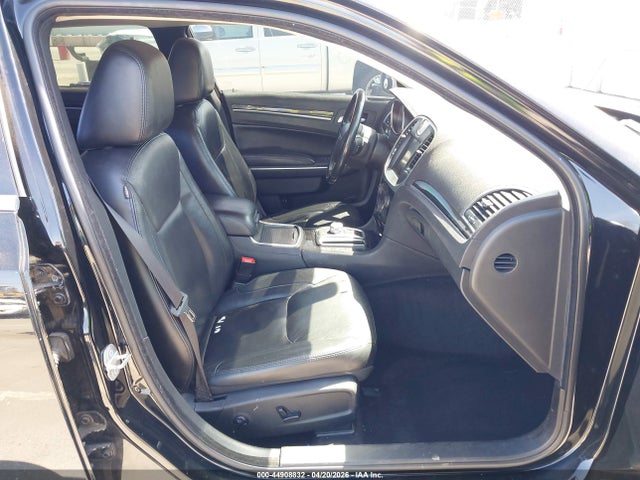 Продажа на аукционе авто 2016 Chrysler 300 Limited, vin: 2C3CCAAG0GH207035, номер лота: 44908832