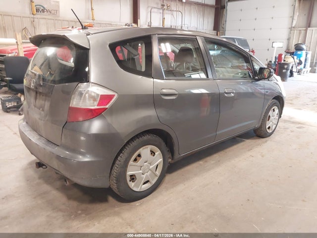 2013 Honda Fit მანქანა იყიდება აუქციონზე, vin: JHMGE8G32DC031154, აუქციონის ნომერი: 44908840