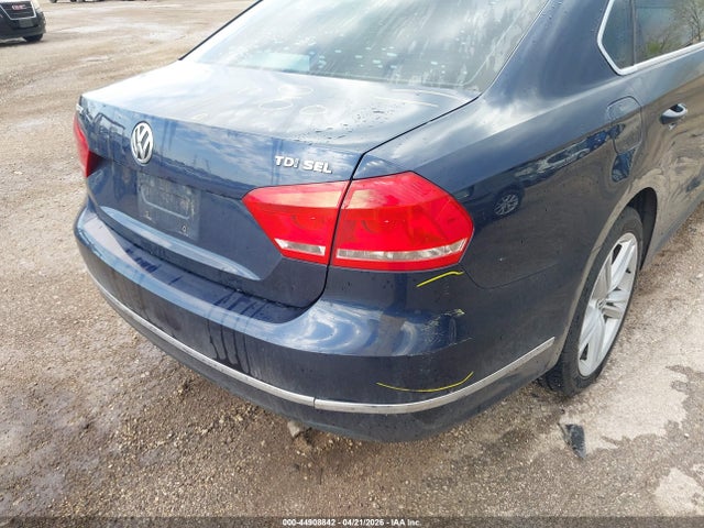 Продажа на аукционе авто 2015 Volkswagen Passat 2.0l Tdi Sel Premium, vin: 1VWCV7A37FC029581, номер лота: 44908842