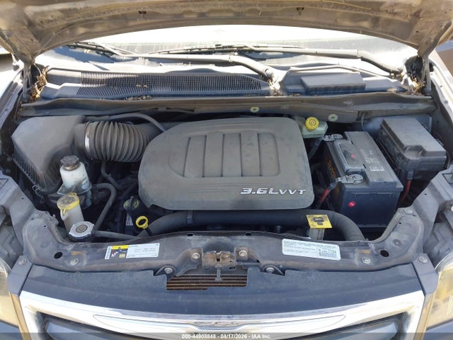 2C4RC1HG3FR597021 Chrysler Town &amp; Country S