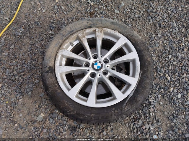 44908853 :رقم المزاد ، WBA8A3C50JA487072 vin ، 2018 Bmw 320i Xdrive مزاد بيع