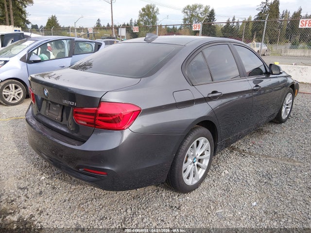 44908853 :رقم المزاد ، WBA8A3C50JA487072 vin ، 2018 Bmw 320i Xdrive مزاد بيع