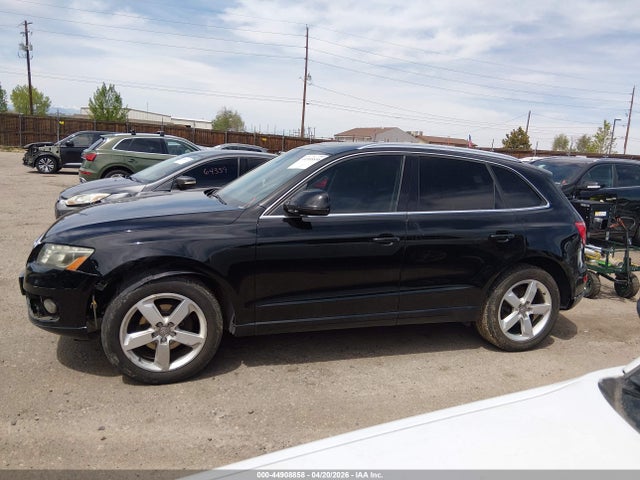 2010 Audi Q5 3.2 Premium მანქანა იყიდება აუქციონზე, vin: WA1LKAFP8AA076587, აუქციონის ნომერი: 44908858