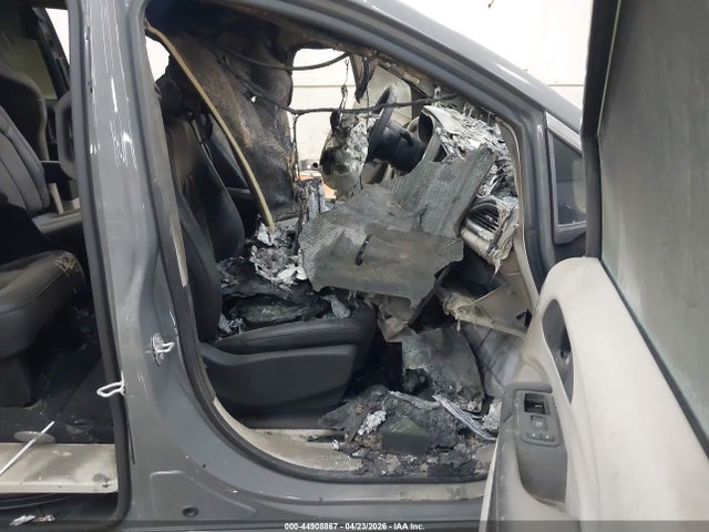 Продажа на аукционе авто 2023 Chrysler Pacifica Touring L, vin: 2C4RC1BG8PR613854, номер лота: 44908867