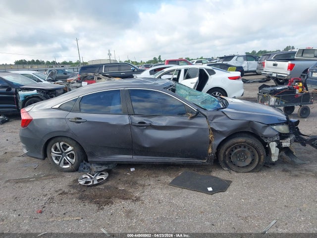Продажа на аукционе авто 2016 Honda Civic Lx, vin: 19XFC2F52GE045555, номер лота: 44908902