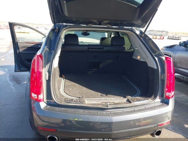 44908931 :رقم المزاد ، 3GYFNCE36DS594862 vin ، 2013 Cadillac Srx Luxury Collection مزاد بيع