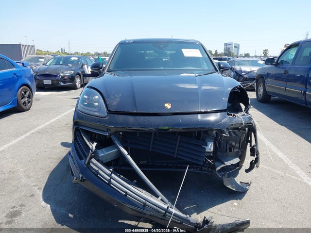 Porsche Cayenne 2021 WP1AA2AY8MDA09933 Image 13