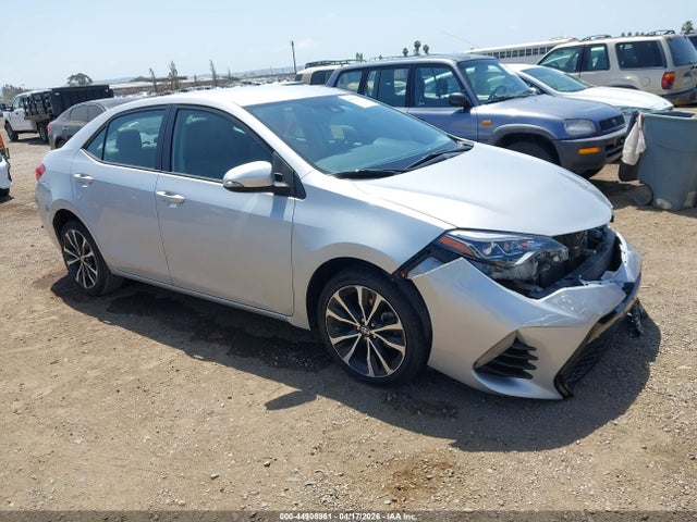 Toyota COROLLA SE 2018 5YFBURHEXJP787709 Image 1