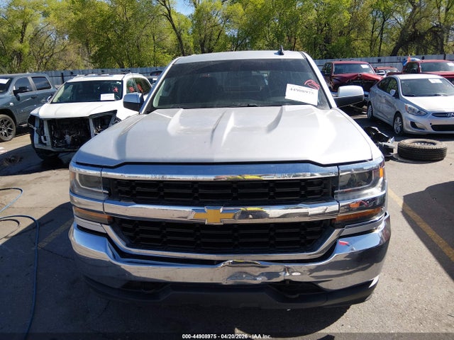 Aukcja sprzedaży 2018 Chevrolet Silverado 1500 1lt, vin: 1GCUKREC7JF218213, numer aukcji: 44908975
