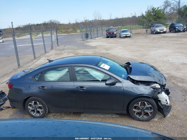 2021 Kia Forte Lxs მანქანა იყიდება აუქციონზე, vin: 3KPF24AD5ME273980, აუქციონის ნომერი: 44908987