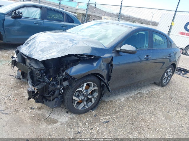 2021 Kia Forte Lxs მანქანა იყიდება აუქციონზე, vin: 3KPF24AD5ME273980, აუქციონის ნომერი: 44908987