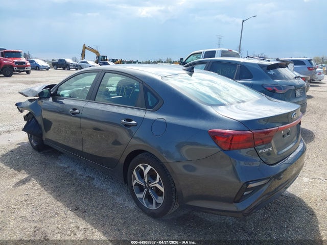 2021 Kia Forte Lxs მანქანა იყიდება აუქციონზე, vin: 3KPF24AD5ME273980, აუქციონის ნომერი: 44908987