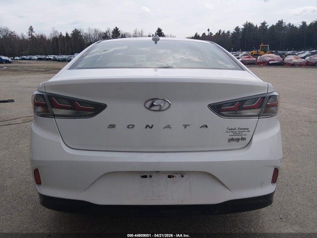 Продаж на аукціоні авто 2019 Hyundai Sonata Plug-in Hybrid, vin: KMHE14L21KA092784, номер лоту: 44909001