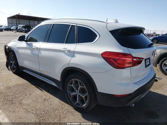 2017 Bmw X1 Xdrive28i მანქანა იყიდება აუქციონზე, vin: WBXHT3C38H5F74626, აუქციონის ნომერი: 44909004
