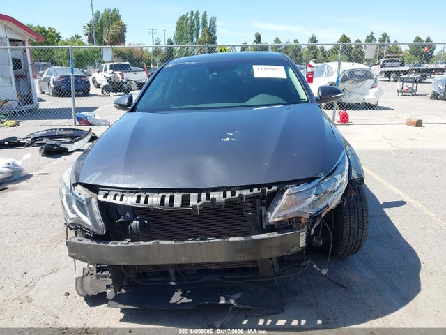 5XXGT4L30KG275470 KIA Optima Lx